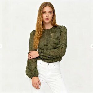 NWT Le Lis Blanc Women's Pointelle Long Sleeve Top Blouse Size 42 Green
